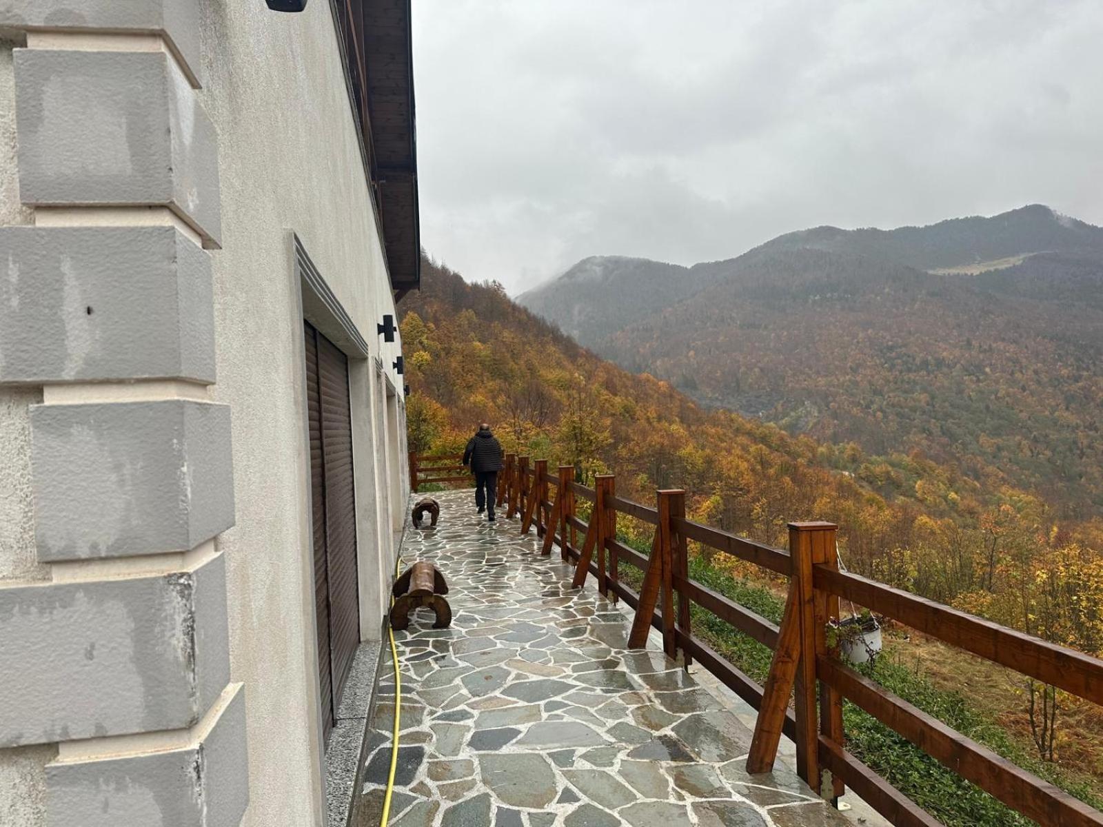 Zeneli Alpin Chalet Cerem Exterior foto